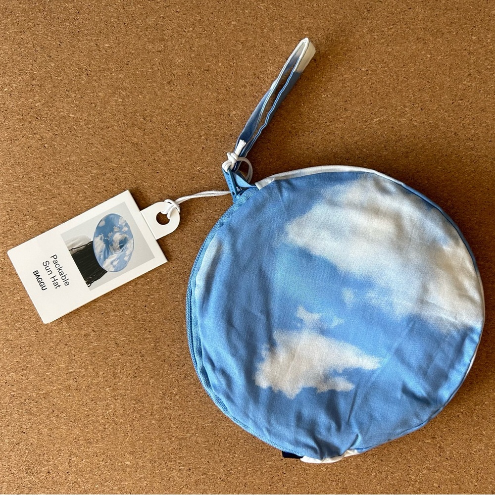 BAGGU Packable Sun Hat in Clouds NWT
